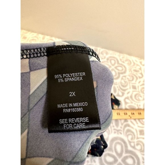 Audrey Whitmore Greenwhich Elbow Sleeve Wrap Dress geometric Print size 2x EUC - Picture 15 of 16